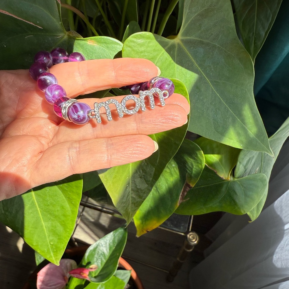 Purple Beaded 'Mom' Bracelet
